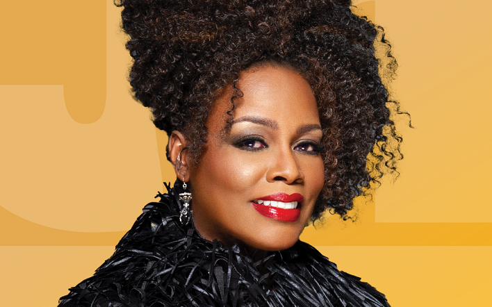 Akra Caz’da sahne Cazın Kraliçesi Dianne Reeves’ın