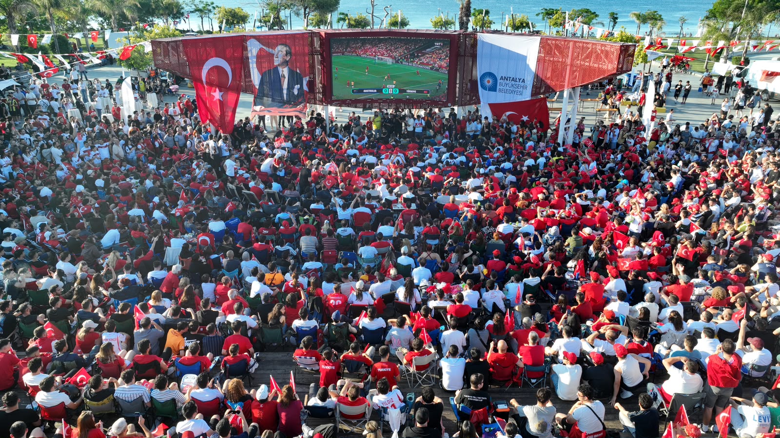 Antalya’da Milli coşku