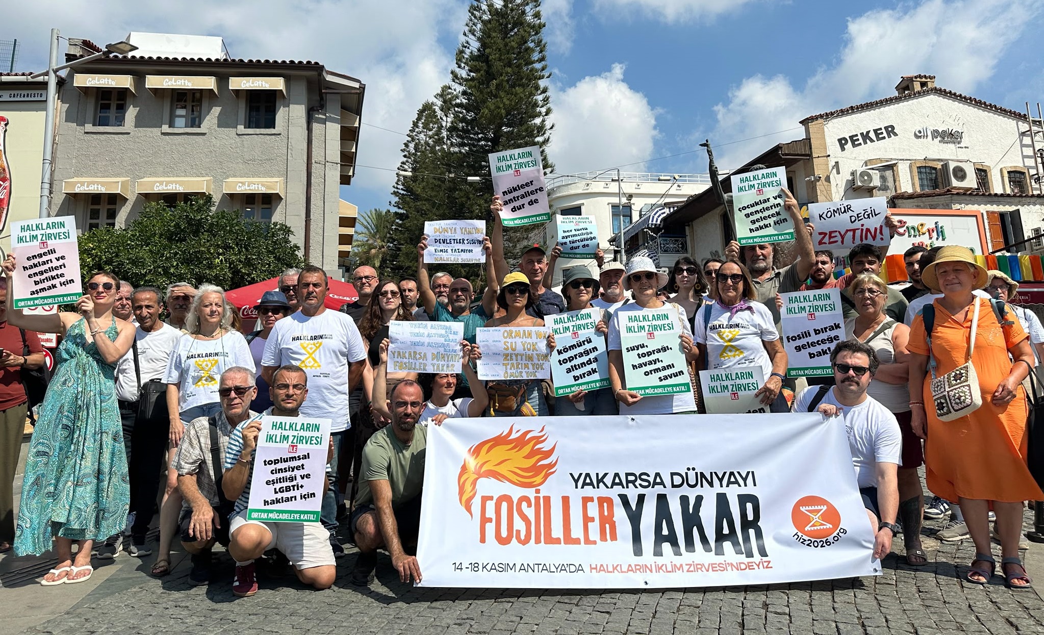 Yakarsa Dünyayı Fosiller Yakar!