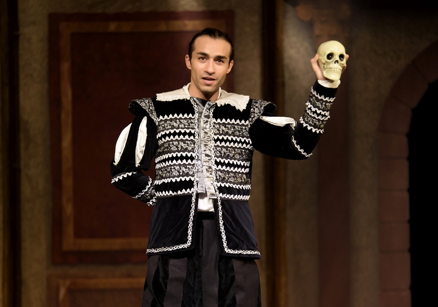 Antalya Devlet Tiyatrosu Yeni Sezona Shakespeare İle “Perde” Diyor!