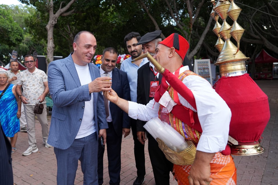 Cam Piramit’te Adana Tanıtım Günleri