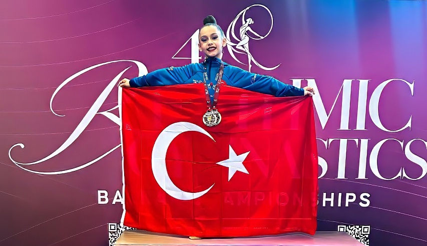 Ritmik Cimnastikçi Asel Lina Şahin Balkan Şampiyonu